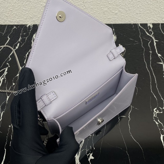 Prada專櫃新款大三角翻蓋鏈條小挎包 1BH189 普拉達頂級原單三角形徽標女包 csp1315